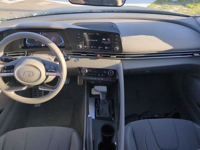 2026 Hyundai ELANTRA — photo 16 view