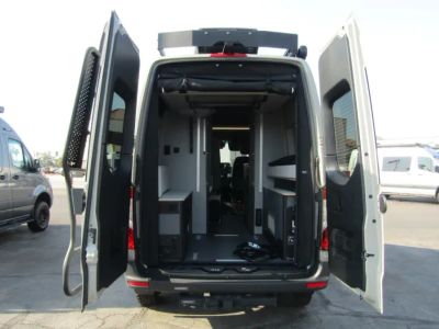 2025 Winnebago REVEL - Photo 2