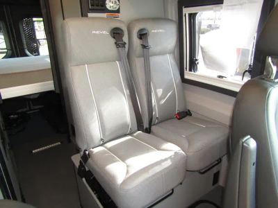 2025 Winnebago REVEL - Photo 7