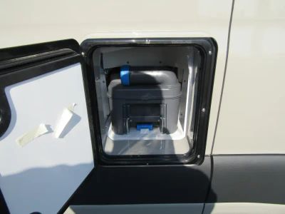 2025 Winnebago REVEL - Photo 18