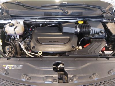 2023 Chrysler Voyager - Photo 9