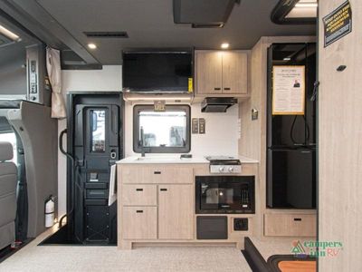 2026 Grand Design Lineage Series M - Photo 10