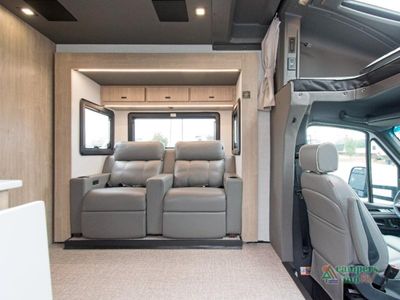2026 Grand Design Lineage Series M - Photo 6