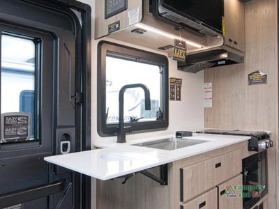 2026 Grand Design Lineage Series M - Photo 16