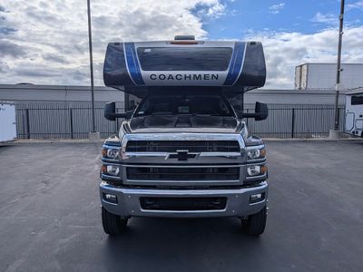 2026 Coachmen Entourage — photo 36 view