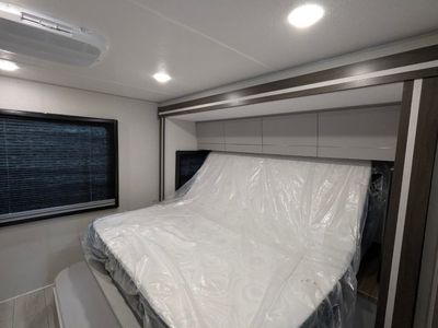 2026 Coachmen Entourage — side profile view