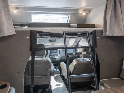 2026 Coachmen Entourage — photo 47 view