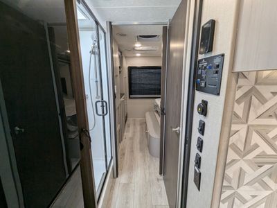 2026 Coachmen Entourage — interior view