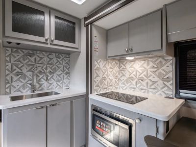 2026 Coachmen Entourage — photo 44 view