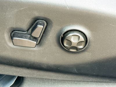 2025 Chrysler Pacifica - Photo 22