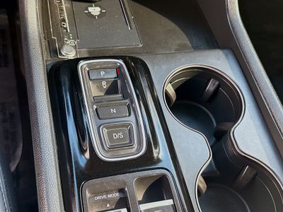 2023 Honda Pilot — photo 16 view