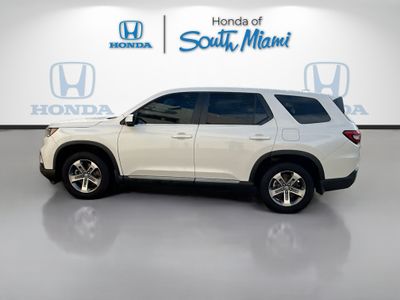 2023 Honda Pilot — interior view