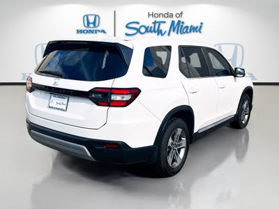2023 Honda Pilot — photo 7 view