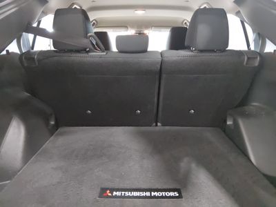 2025 Mitsubishi Eclipse Cross — photo 11 view