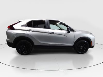 2025 Mitsubishi Eclipse Cross — photo 8 view