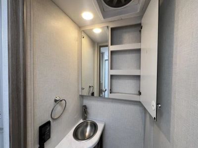 2026 Thor Motor Coach DELANO - Photo 34
