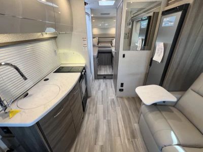 2026 Thor Motor Coach DELANO - Photo 4