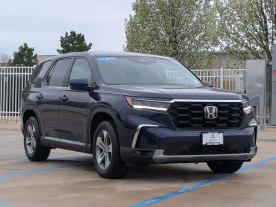 2025 Honda Pilot - Photo 4
