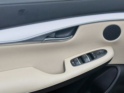 2020 INFINITI QX50 - Photo 16