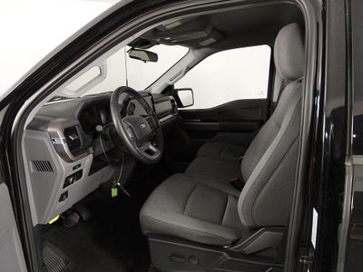 2025 Ford F-150 - Photo 18