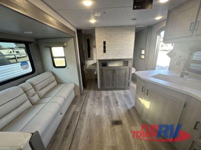 2026 Coachmen RV Catalina Summit Series 8 — photo 27 view