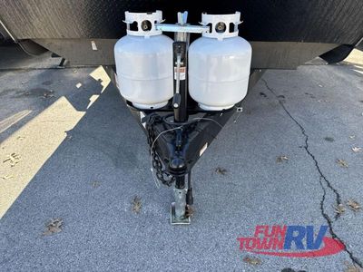 2026 Coachmen RV Catalina Summit Series 8 — photo 9 view