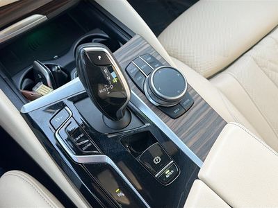 2023 BMW 5 Series — photo 29 view