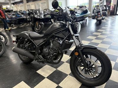 2025 Honda Rebel 300 - Photo 1