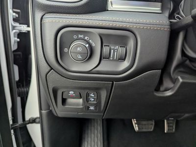 2026 Ram 1500 — photo 27 view