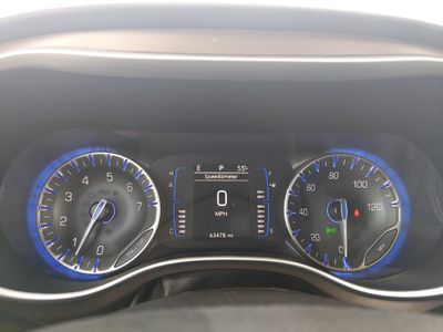 2023 Chrysler Voyager - Photo 14