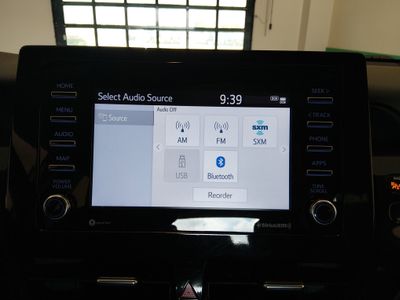 2024 Toyota Camry — photo 18 view