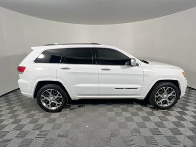 2020 Jeep Grand Cherokee - Photo 2