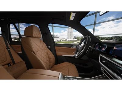 2026 BMW X5 — photo 9 view