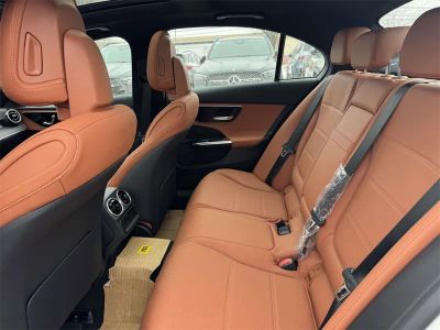 2026 Mercedes-Benz C-Class — photo 30 view