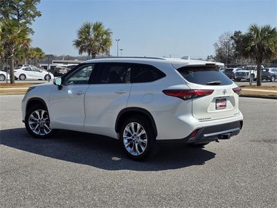 2021 Toyota Highlander - Photo 4