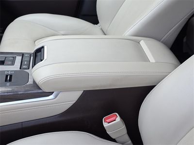 2021 Toyota Highlander - Photo 9