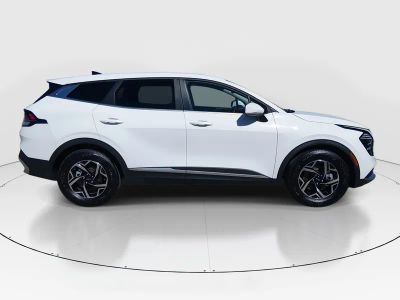 2025 Kia Sportage - Photo 8