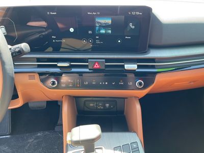 2026 Kia Sportage — photo 11 view