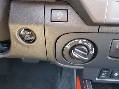 2026 Nissan Frontier - Photo 23