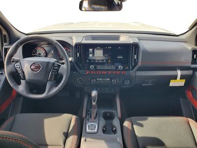 2026 Nissan Frontier - Photo 15