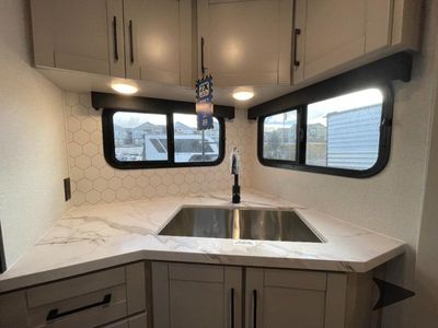 2026 Jayco Jay Feather — photo 21 view