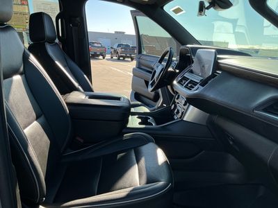 2022 Chevrolet Suburban - Photo 10