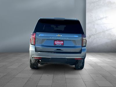 2022 Chevrolet Suburban - Photo 4
