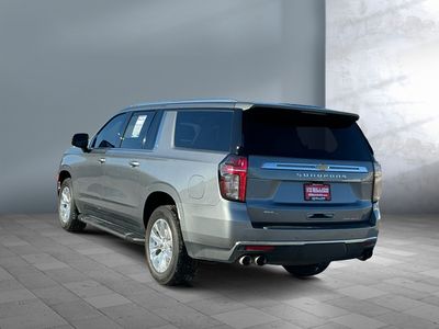 2022 Chevrolet Suburban - Photo 3