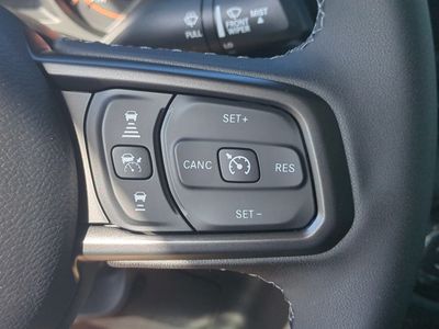 2026 Jeep Gladiator — photo 27 view