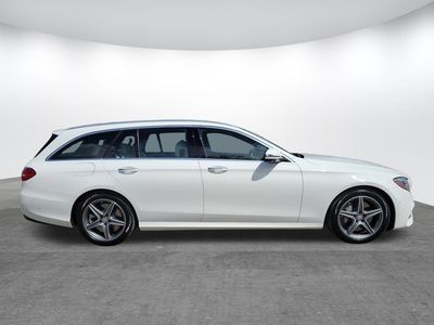 2017 Mercedes-Benz E-Class - Photo 2