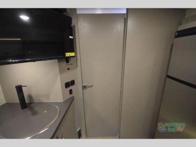 2027 Winnebago View — photo 37 view