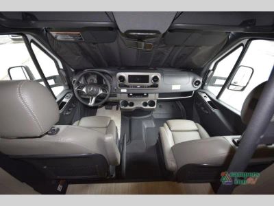2027 Winnebago View — photo 16 view