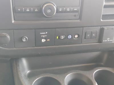 2024 Chevrolet Express Passenger - Photo 20