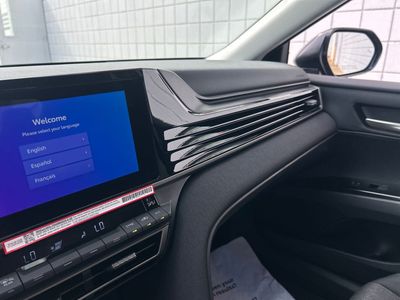 2026 Toyota Camry — photo 18 view